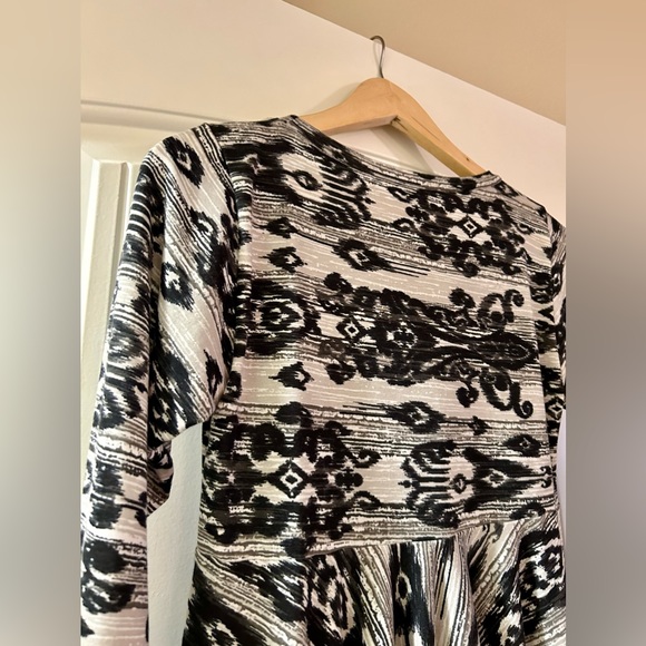 Filthy Mouth Long Sleeve Peplum Tunic.  Size XS. - Picture 5 of 7